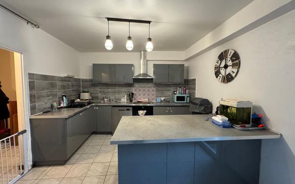 Maison à vendre    4 pièces •  Montagnac