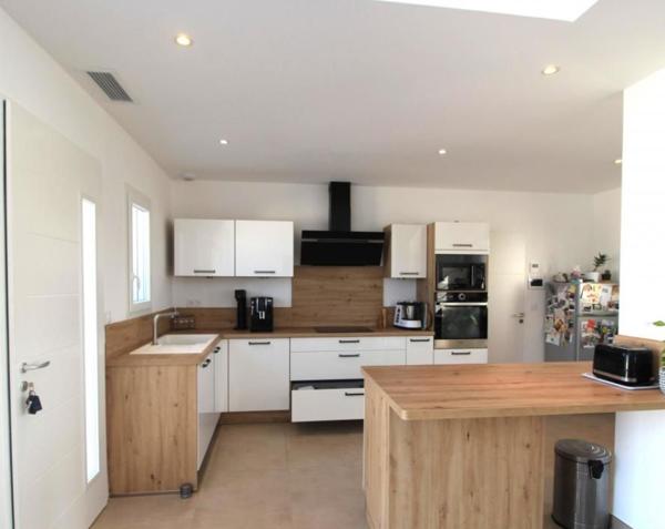 Maison Serignan 5 pièces 121 m2 environ