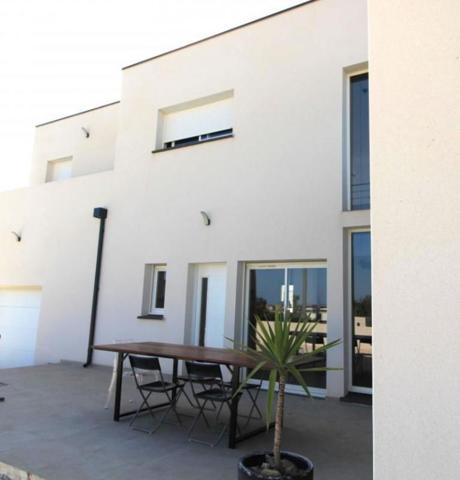 Maison Serignan 5 pièces 121 m2 environ