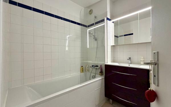 Appartement à louer    2 pièces • 51 m2 Joinville-le-Pont