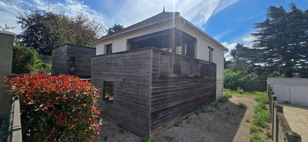 CHARTRES PROCHE CENTRE VILLE Maison rénovée style loft industriel, Chartres quartier recherché !