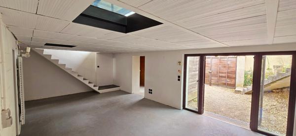 CHARTRES PROCHE CENTRE VILLE Maison rénovée style loft industriel, Chartres quartier recherché !