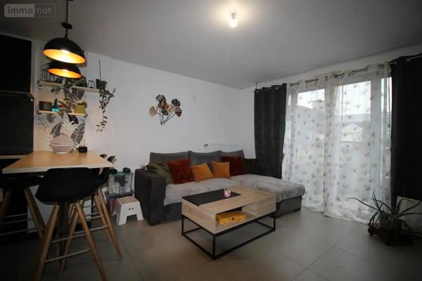 Achat - Appartement Pontault-Combault 77340 3 pièces 60 m 2 769 m 2