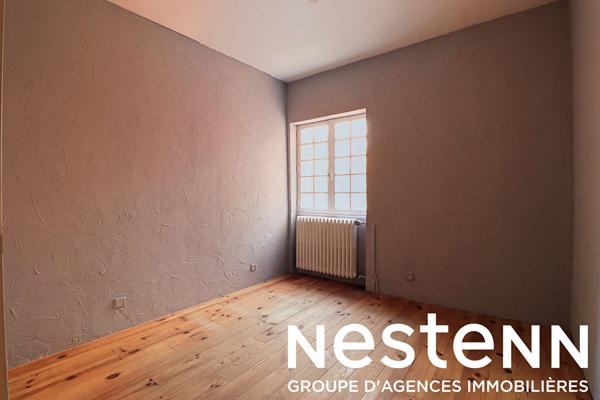 À vendre : Appartement spacieux en rez de jardin avec terrasse - 3 chambres - garage - cave - 01290 PONT DE VEYLE