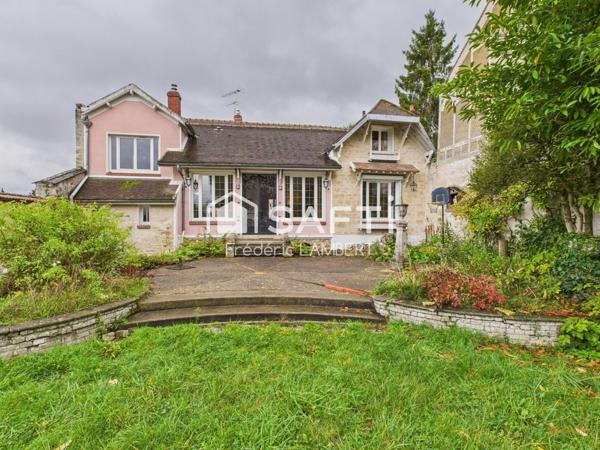 Maison de caractère vieux village Jouy-Le-Moutier