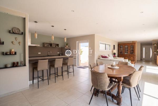 Plain-pied de 2018 – 148 m² de confort à deux pas du centre-ville de Challans