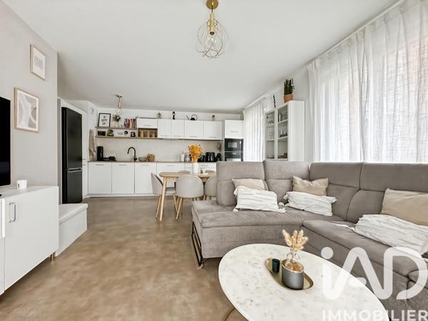 Appartement à vendre 4 pièces 79 m² Montfermeil