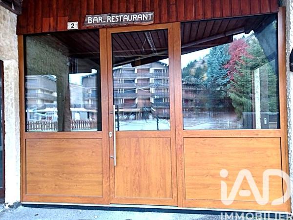 Immeuble à vendre 117 m² Auris