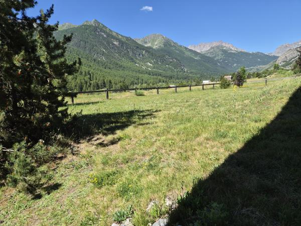APPARTEMENT T3 TERRASSE JARDIN NEVACHE