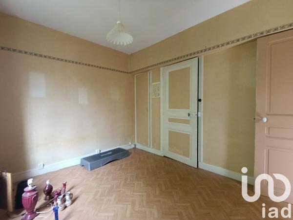 Maison 5 pièces de 105 m² à Givet (08600)