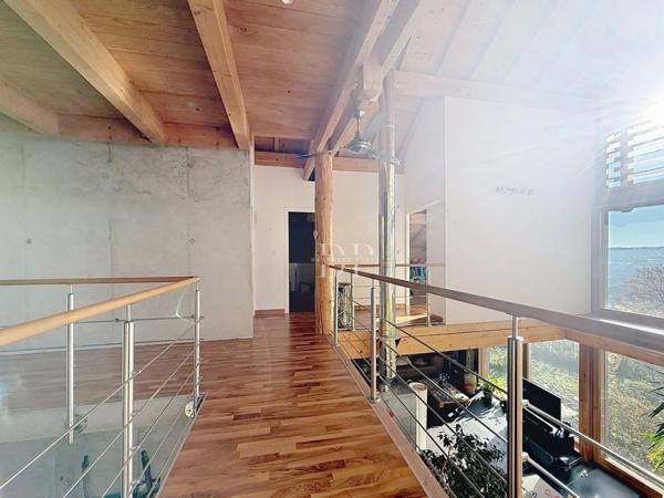 Maison à vendre 6 pièces de 300 m2 LUCINGES (74) Terrain d'env. 1400 m2