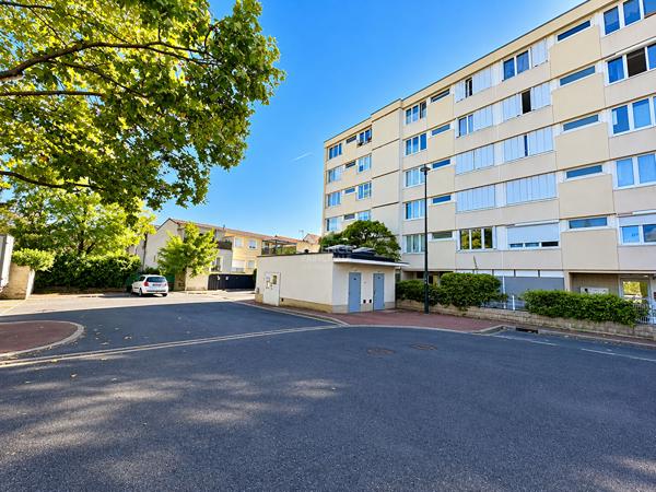 Appartement Conflans Sainte Honorine 3 pièce(s) 62 m2 199 900 € **  - Référence  8438