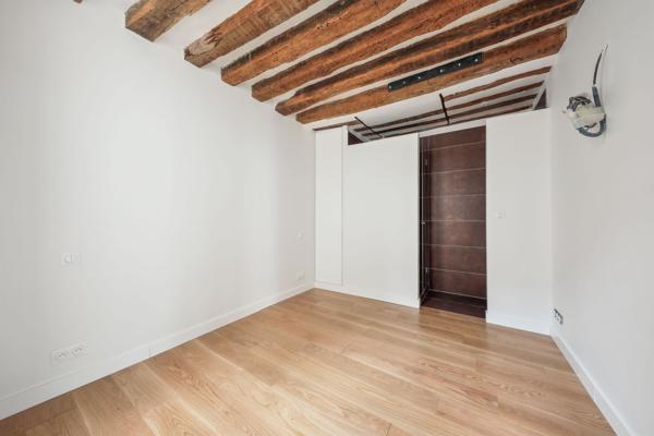 Vente Immeuble Paris 3 327.49 m²