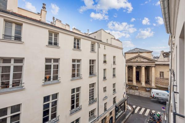 Vente Immeuble Paris 3 327.49 m²