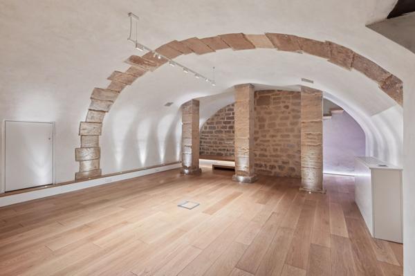 Vente Immeuble Paris 3 327.49 m²