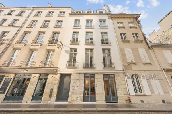 Vente Immeuble Paris 3 327.49 m²