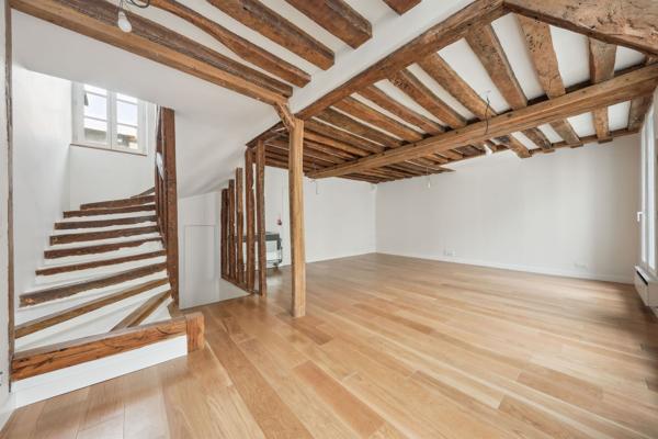 Vente Immeuble Paris 3 327.49 m²