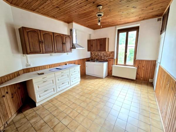 HIRSON (02) - 🏡 Vente maison avec 2 chambres 🛏️🛏️, avec terrasse et jardin ☘️