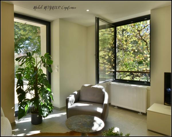 T5 en Duplex avec 3270 m² de jardin à Gap