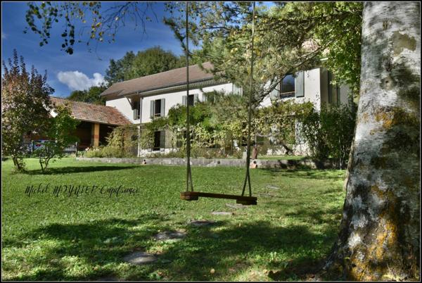 T5 en Duplex avec 3270 m² de jardin à Gap