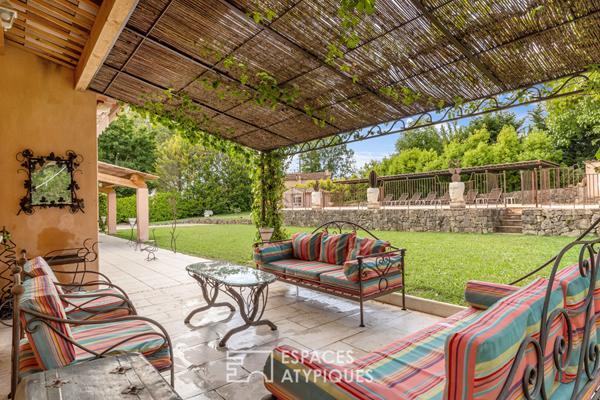 Élégante propriété , entre nature et lumière