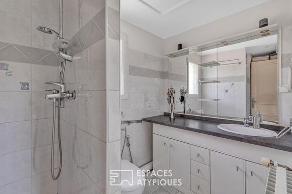 Élégante propriété , entre nature et lumière