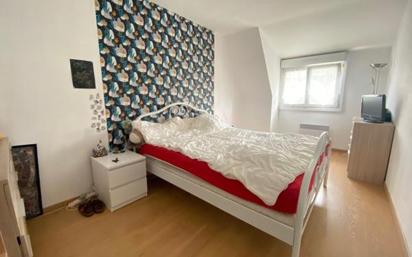 Maison à vendre    5 pièces •  Cerisé