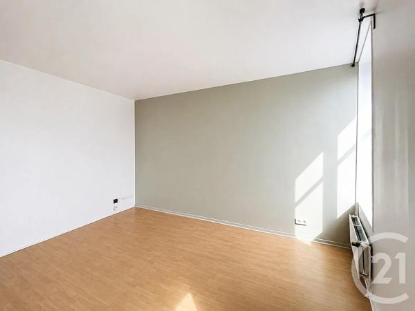 Appartement F3 à vendre  3 pièces - 55,39 m 2   NANCY  - 54