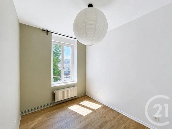 Appartement F3 à vendre  3 pièces - 55,39 m 2   NANCY  - 54