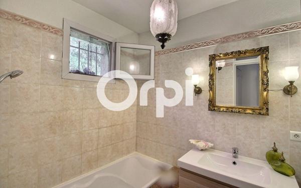 Maison à vendre    4 pièces • 88,96 m2 Marseille 11