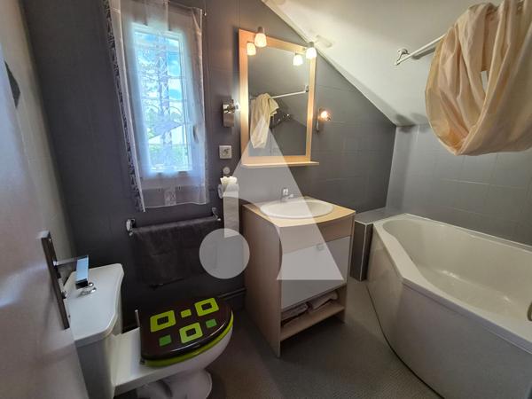 Maison 8 pièces 141 m2