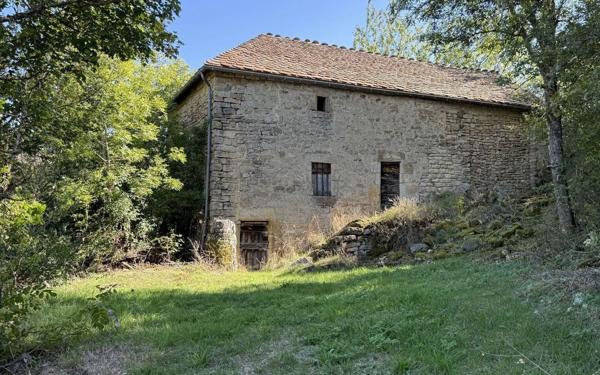 Maison à vendre    1 pièce •  Mende