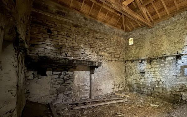 Maison à vendre    1 pièce •  Mende