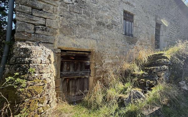 Maison à vendre    1 pièce •  Mende