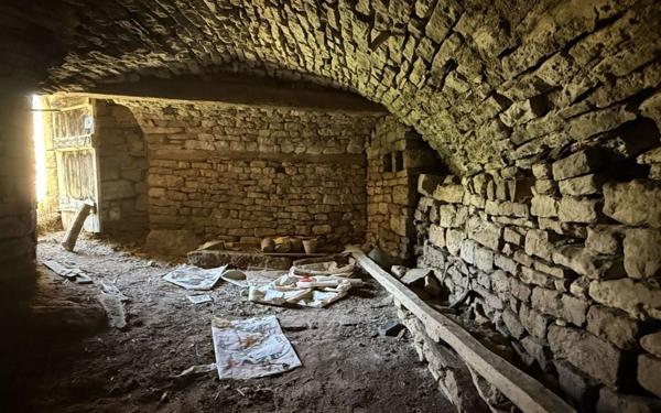 Maison à vendre    1 pièce •  Mende