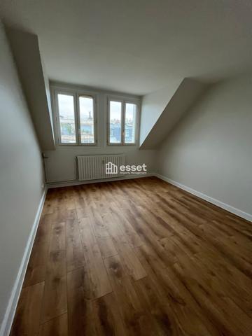 Location Appartement 2 pièces 55 m² - Paris 75017