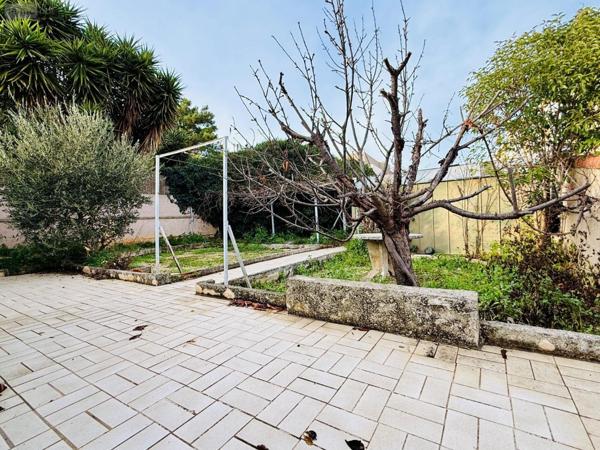 Maison à vendre à Marseille 13e Arrondissement dans les Bouches-du-Rhône (13013), ref : 10521/26