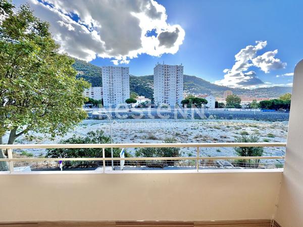 Exclusivite - NICE EST  (06000) - Appartement 3 pieces 57.25 m2 avec balcon face au Paillon