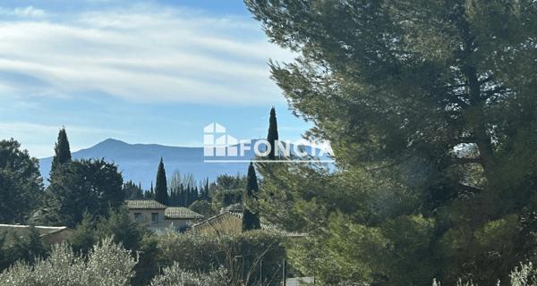 À vendre Appartement 3 pièces 53 m² - Le Luc 83340