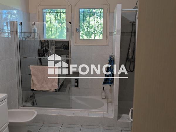 Location Maison 7 pièces 160 m² - Bon Encontre 47240