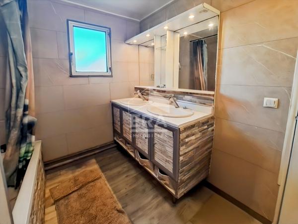 Maison individuelle Vert Saint Denis 5 pièce(s) 89 m2