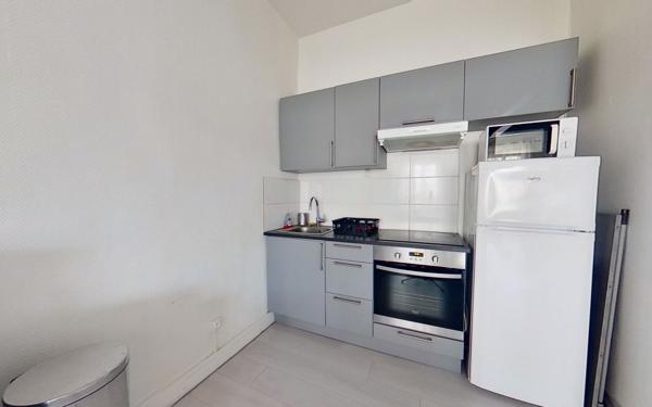 Appartement à louer    2 pièces • 45,50 m2 Lyon 6