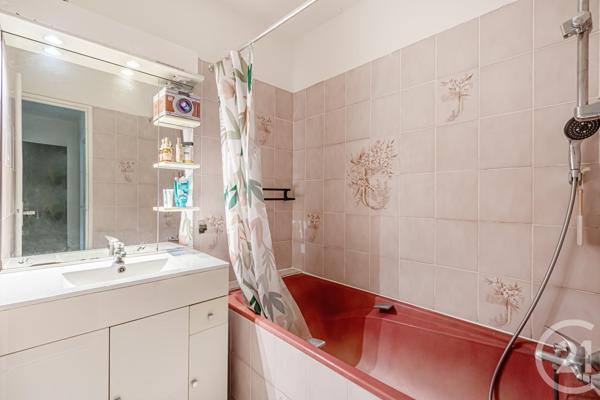 Appartement F3 à vendre  3 pièces - 64,03 m2 BOISSY ST LEGER - 94