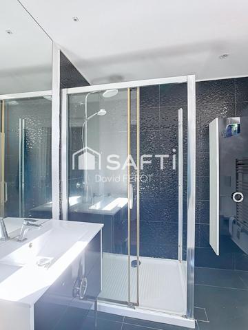 Maison rénovée avec terrasse et dépendance – Brunoy