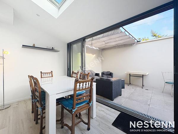 Maison non-mitoyenne avec cour - rangement - plein sud