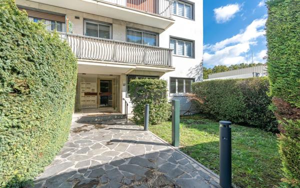 Appartement à vendre    3 pièces • 64,02 m2 Saint-Maur-des-Fossés