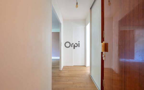 Appartement à vendre    3 pièces • 64,02 m2 Saint-Maur-des-Fossés
