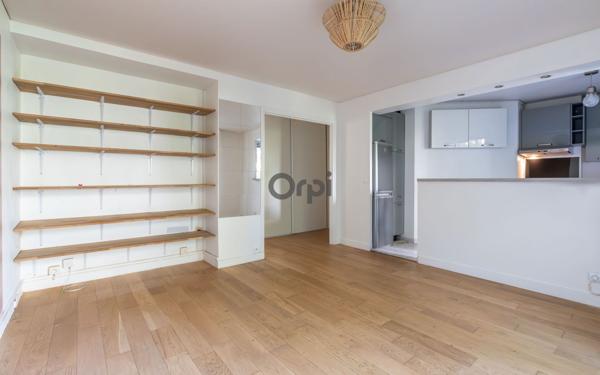 Appartement à vendre    3 pièces • 64,02 m2 Saint-Maur-des-Fossés