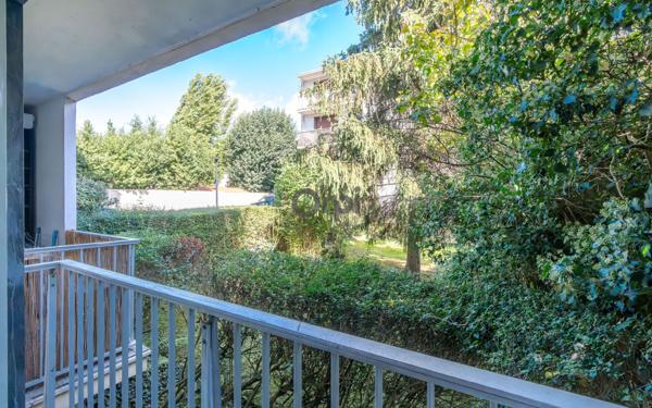 Appartement à vendre    3 pièces • 64,02 m2 Saint-Maur-des-Fossés