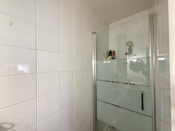 Pavillons-sous-Bois (93320) 3 Pièces avec dépendance + cave